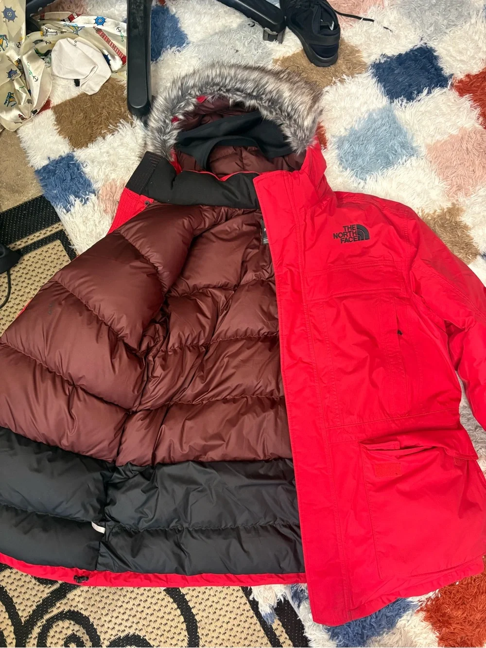 The North Face Men’s Insulated MCMURDO Parka with removable Fur Hood